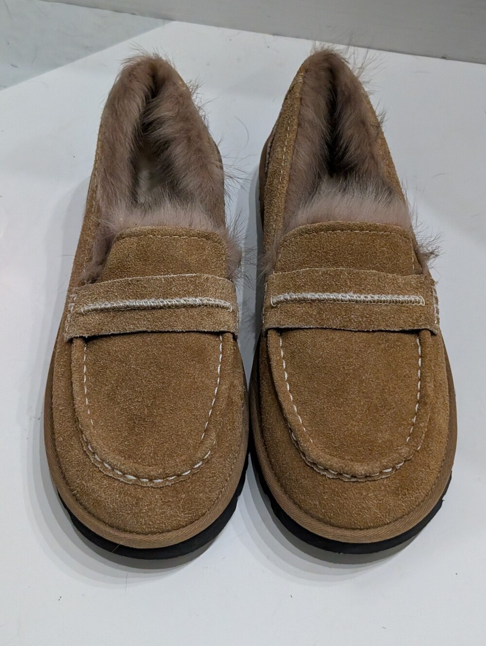 NWOT UGG Women's 11 Ellis Suede Sheepskin Lining Loafer Slippers Chestnut Brown